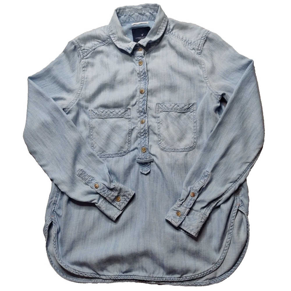 AMERICAN EAGLE BOYFRIEND‎ FIT Women Size XS Blue Chambray 1/2 Button Peasant Top